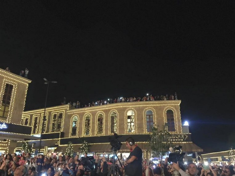 Christmas Decoration in Jbeil